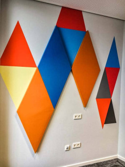 Lougle - Büroeinrichtung - München 57 Büroeinrichtung - Entwurf: Susanne Brückner und Team (BRÜCKNERINNEN)