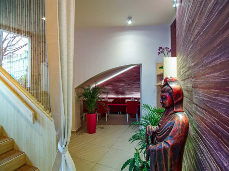 New Saigon Restaurant Statue Buddha
