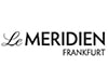 Logo vom Le Méridien Hotel Frankfurt direkt gegenüber vom Frankfurt Hauptbahnhof liegt.